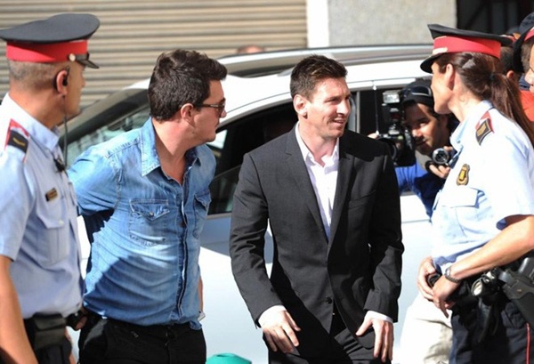 nhung lan pique noi xau real anh 1