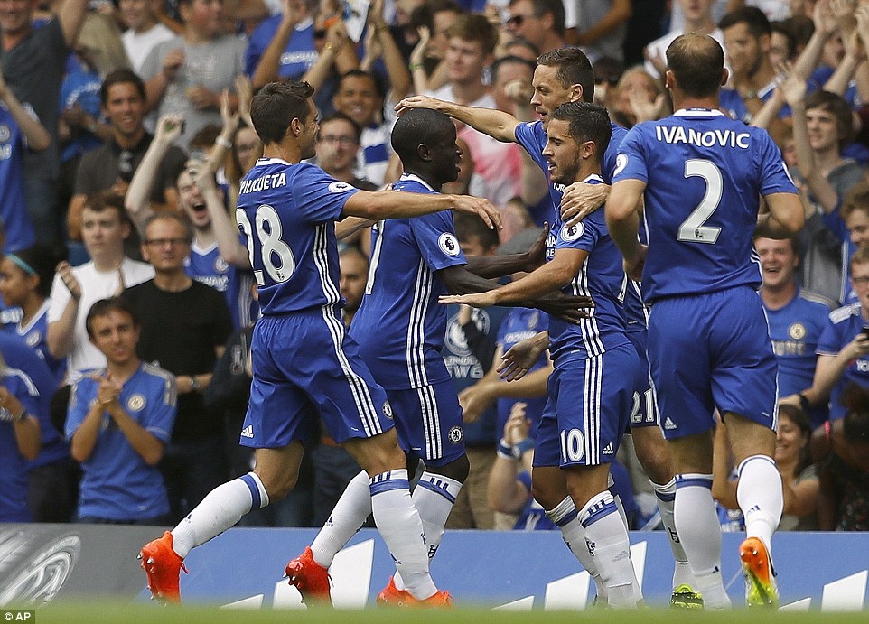 conte giận fabregas ảnh 1 conte gian fabregas anh 1