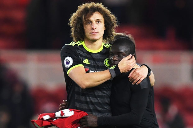 Chelsea nhan tin khong vui truoc nguong cua vo dich hinh anh