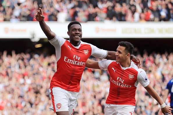 Bat chap tinh yeu, Welbeck 'lanh lung' ghi ban vao luoi Quy do hinh anh
