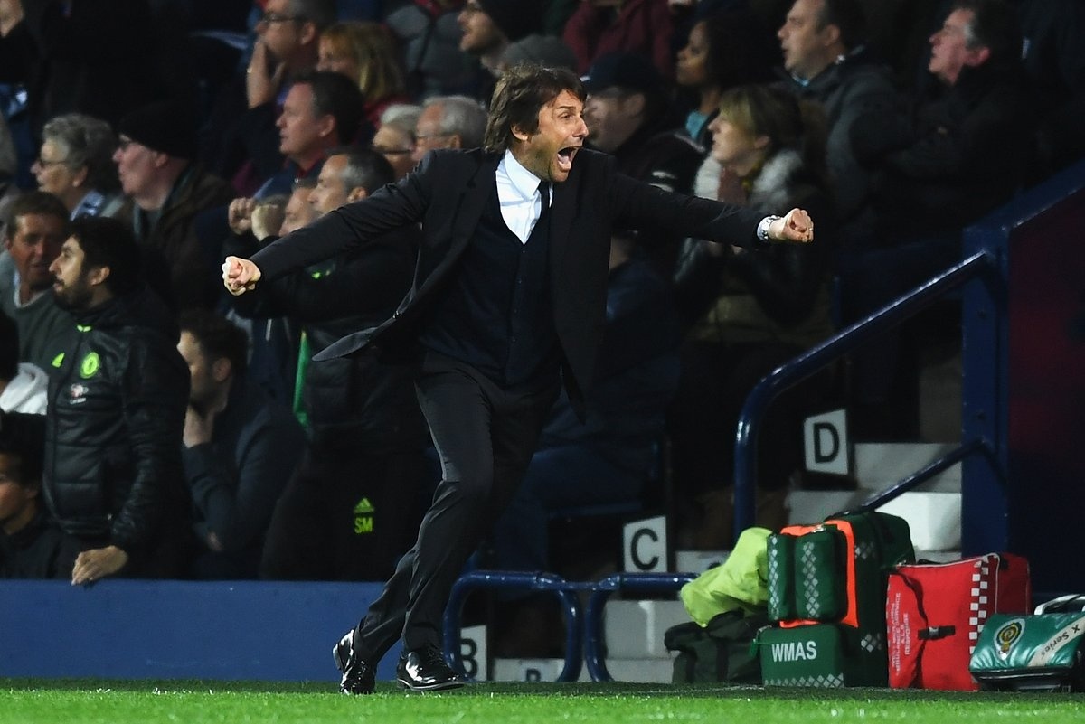 conte va con so 4 anh 4