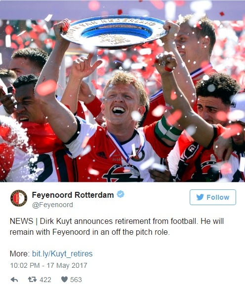 kuyt giải nghệ ảnh 2 kuyt giai nghe anh 2