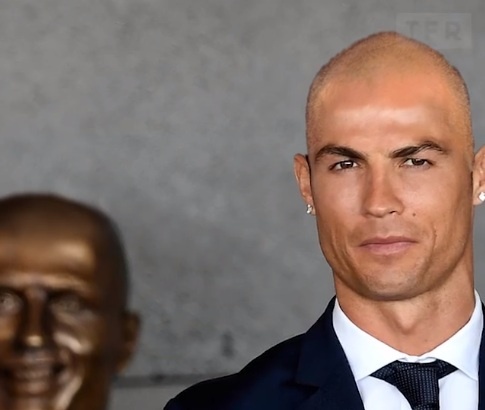 Khi sao bong da dong loat hoi dau giong Zidane hinh anh