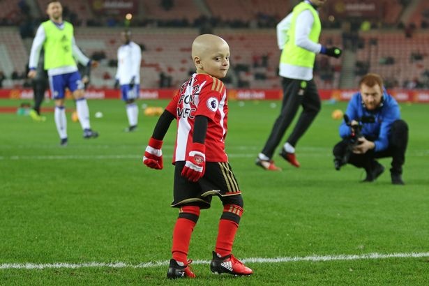 bradley qua doi anh 8