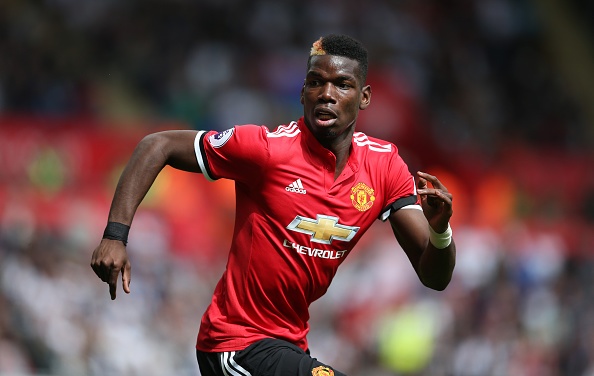 Pogba phat thong diep xuc dong ve cau thu dong tinh hinh anh