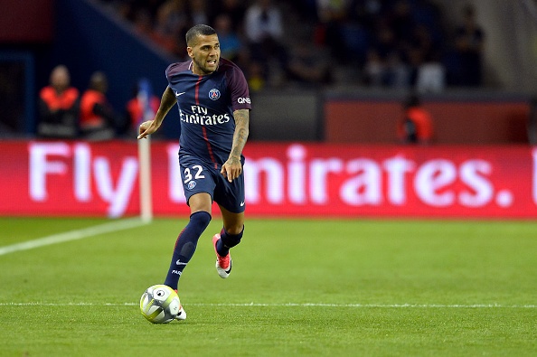 10 vu chuyen nhuong re anh 10