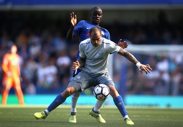 10 vu chuyen nhuong re anh 8