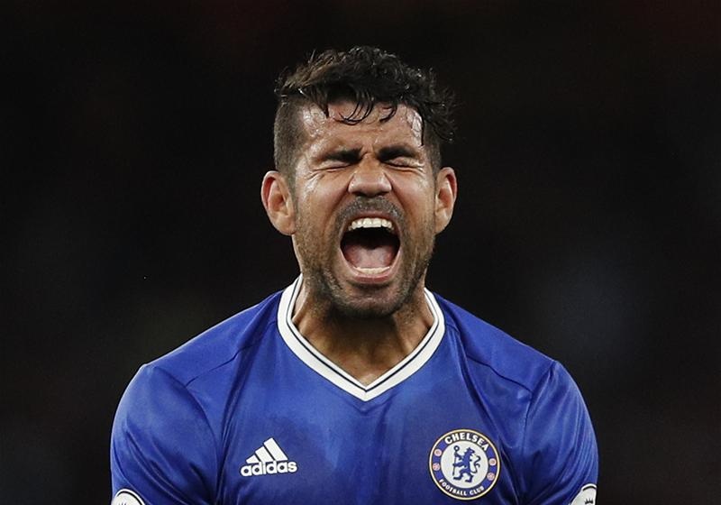 costa tập với đội trẻ ảnh 1 costa tap voi doi tre anh 1