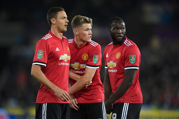 Vong 10 Premier League: 'Ga trong' pha dop MU? hinh anh