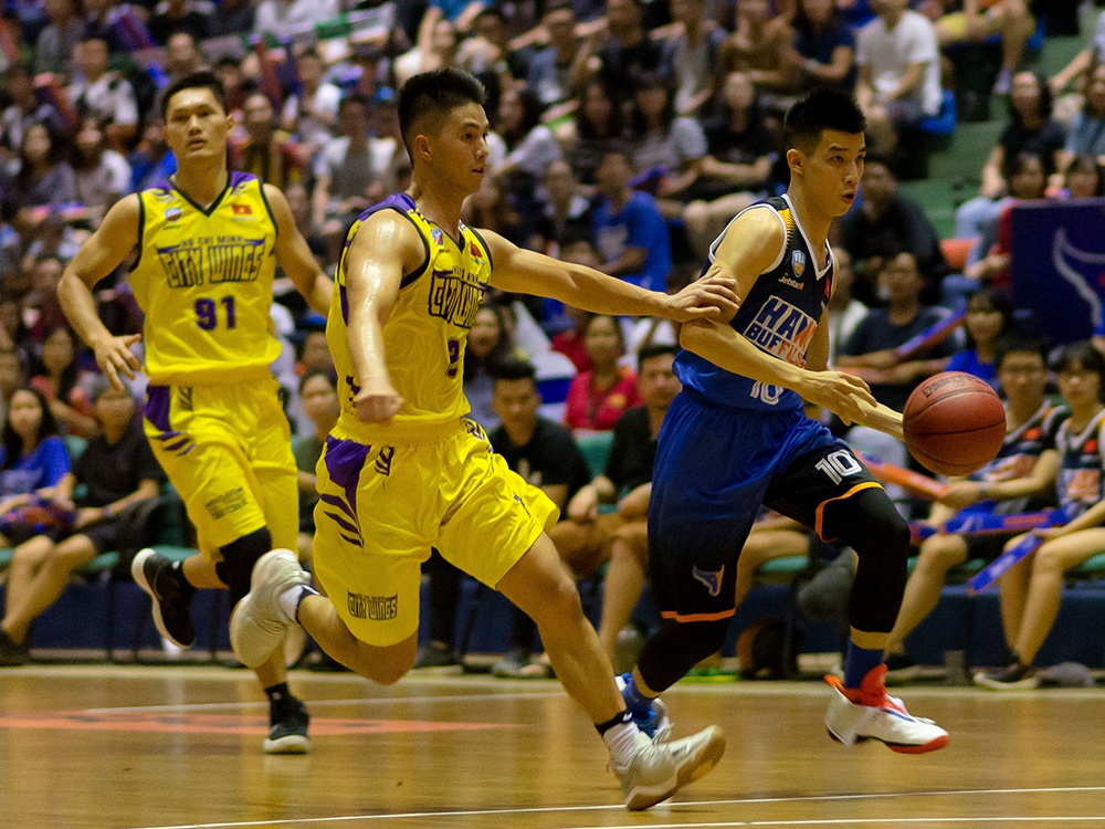 Highlights Hanoi Buffaloes thang kich tinh HCMC Wings hinh anh
