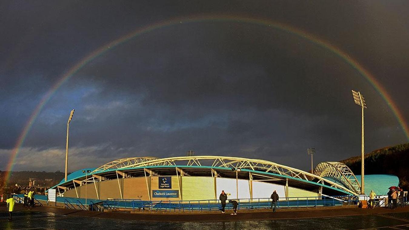 cau thu dong tinh anh 15