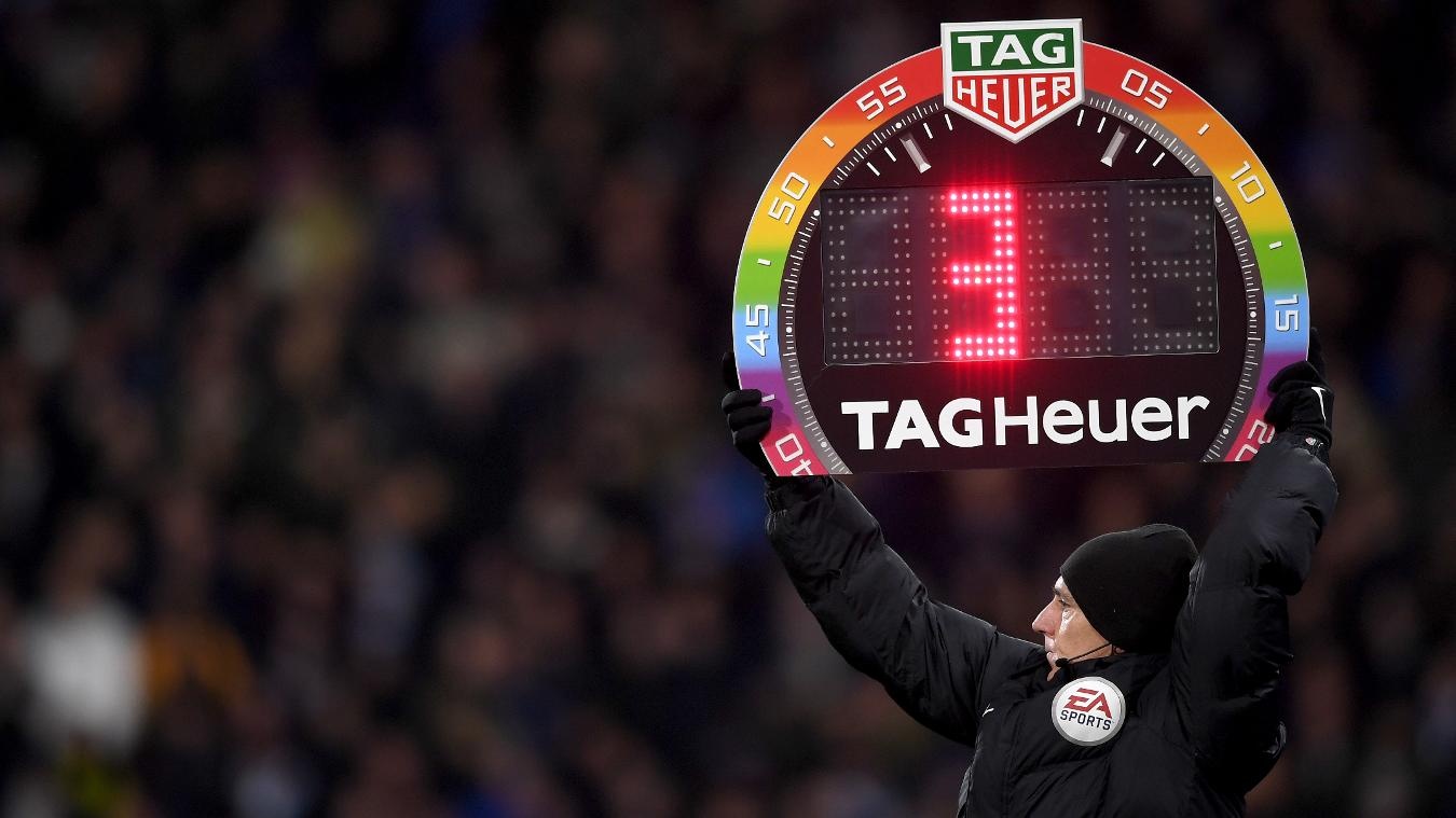 cau thu dong tinh anh 6