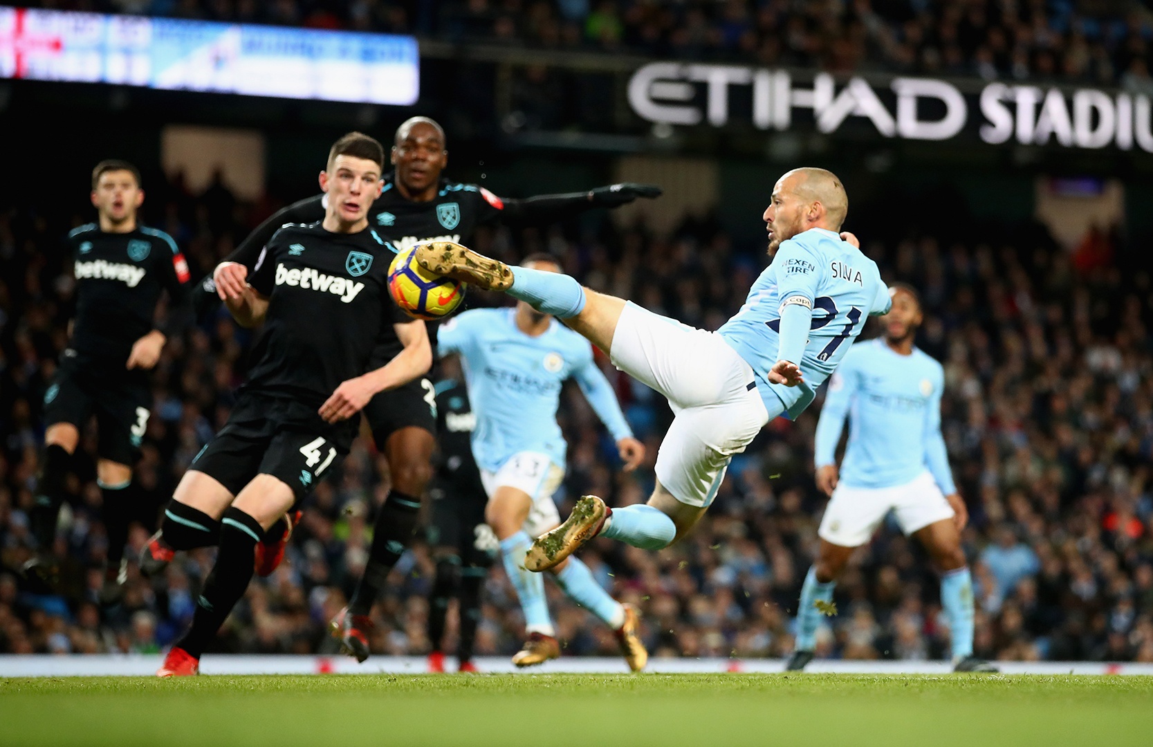 HLV Guardiola Tôi muốn Pogba được ra sân vào tuần sau ảnh 2 HLV Guardiola Toi muon Pogba duoc ra san vao tuan sau anh 2