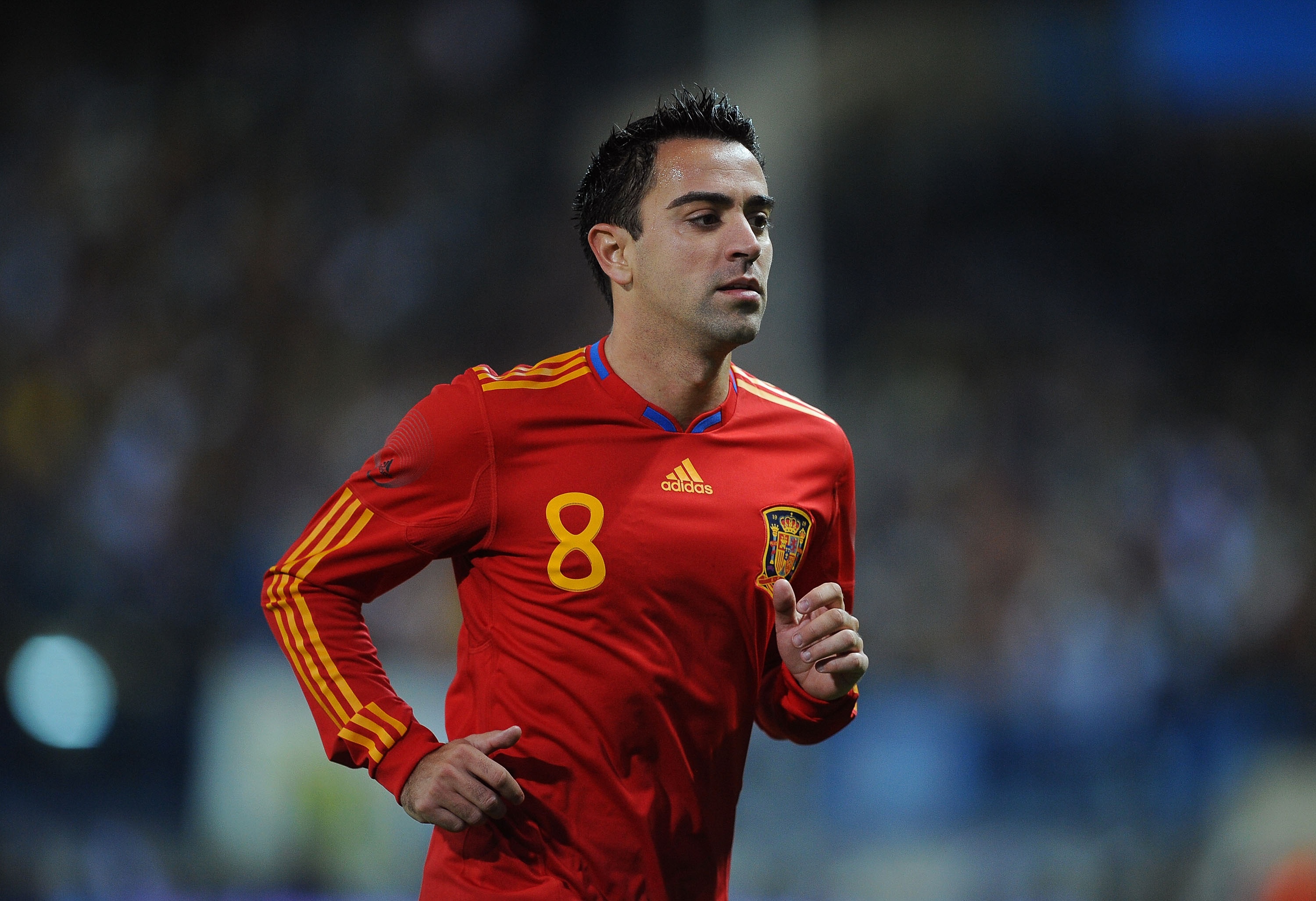 Khong Ronaldo – Messi,  Qua Bong Vang da thuoc ve ai? anh 2