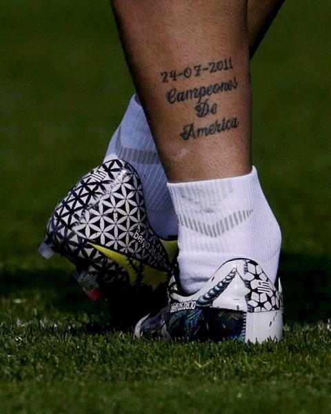 pique phong van suarez anh 2