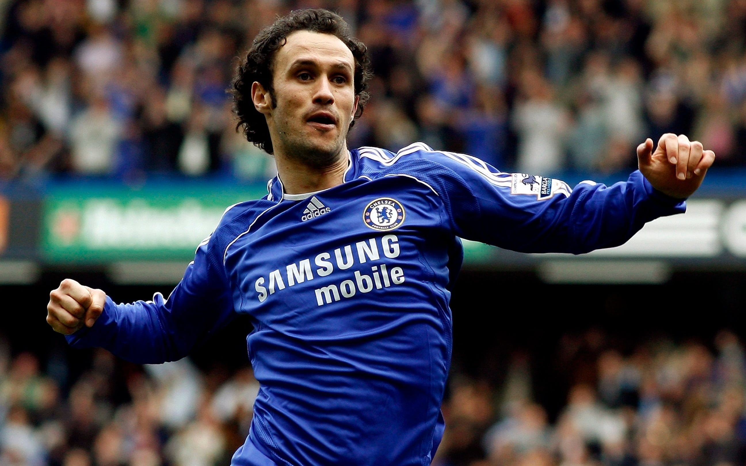 hop dong thanh cong cua mou anh 12