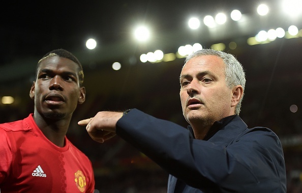 Drogba, Pogba va 20 ban hop dong lam nen ten tuoi Jose Mourinho hinh anh