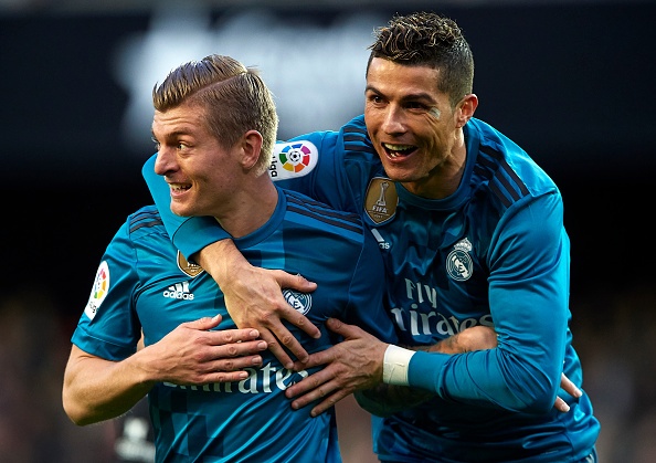 Toni Kroos: 'Chon chuyen gioi chu khong can sut hay' hinh anh