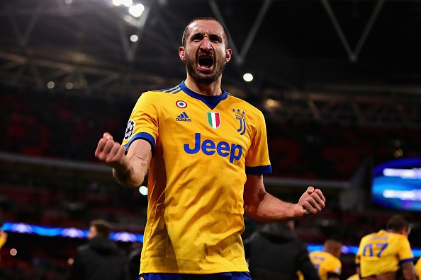 Chiellini: 'Lich su dung ve phia Juventus' hinh anh