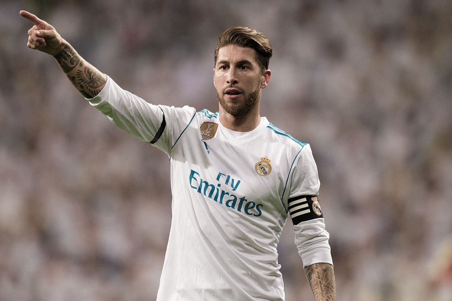 doi hinh ket hop Real - Liverpool anh 5