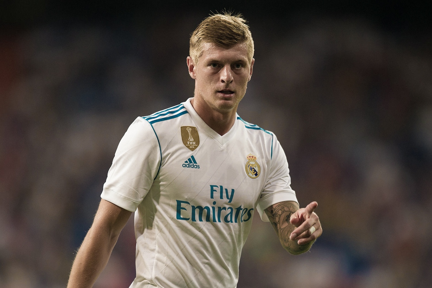 doi hinh ket hop Real - Liverpool anh 8