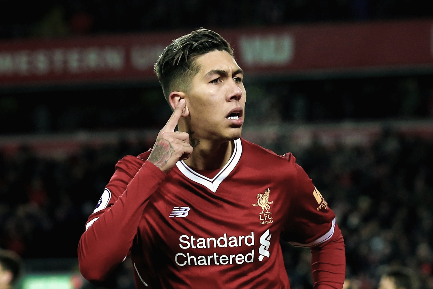 doi hinh ket hop Real - Liverpool anh 11