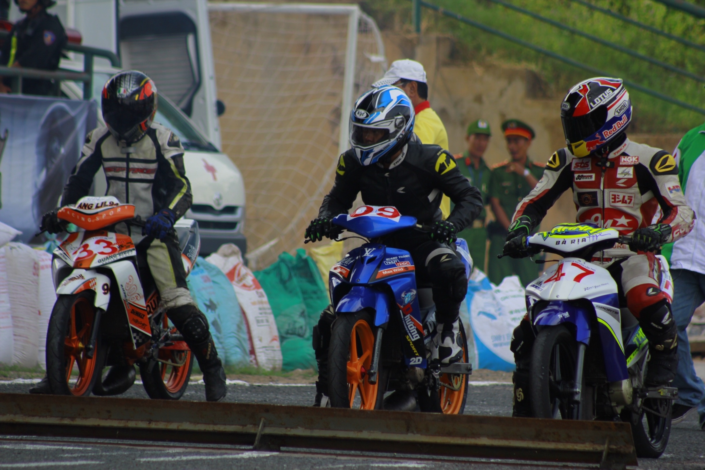 Nao nhiet giai dua xe dau nam tai Can Tho anh 1