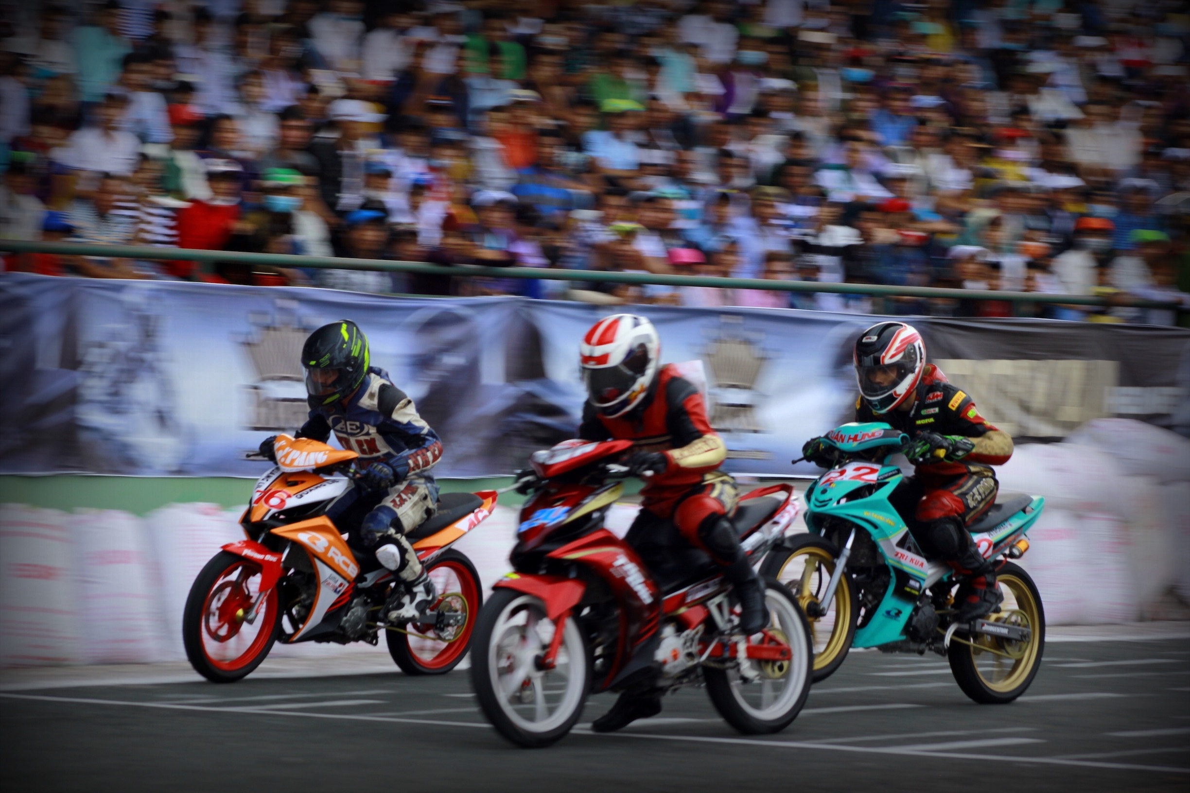 Nao nhiet giai dua xe dau nam tai Can Tho anh 10