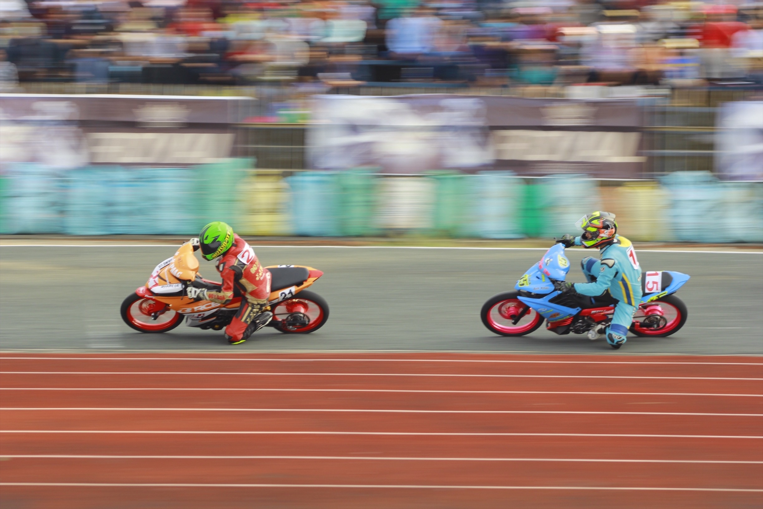 Giai dua xe dau nam hut 10.000 khan gia Can Tho hinh anh