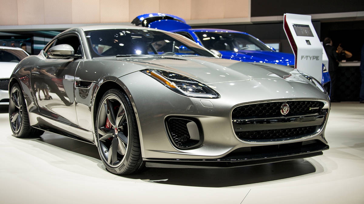 Jaguar F-Type 2018 cong suat 296 ma luc hinh anh