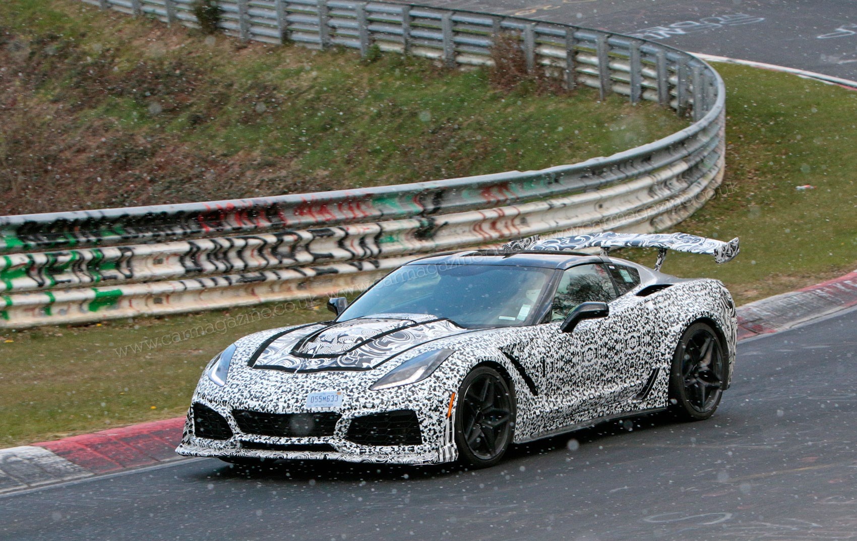 Corvette ZR1 2019 xuat hien tren duong thu nghiem hinh anh