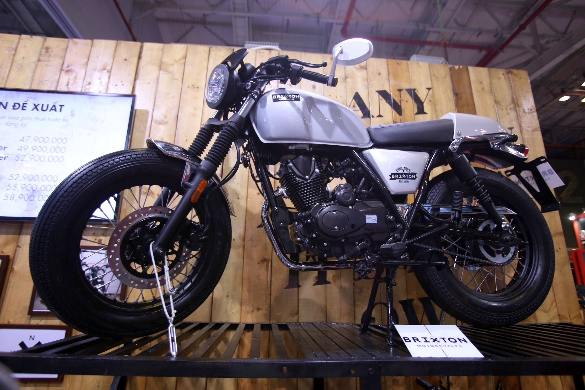 Brixton BX - xe Ao kieu dang co dien den VN voi gia tu 48 trieu hinh anh