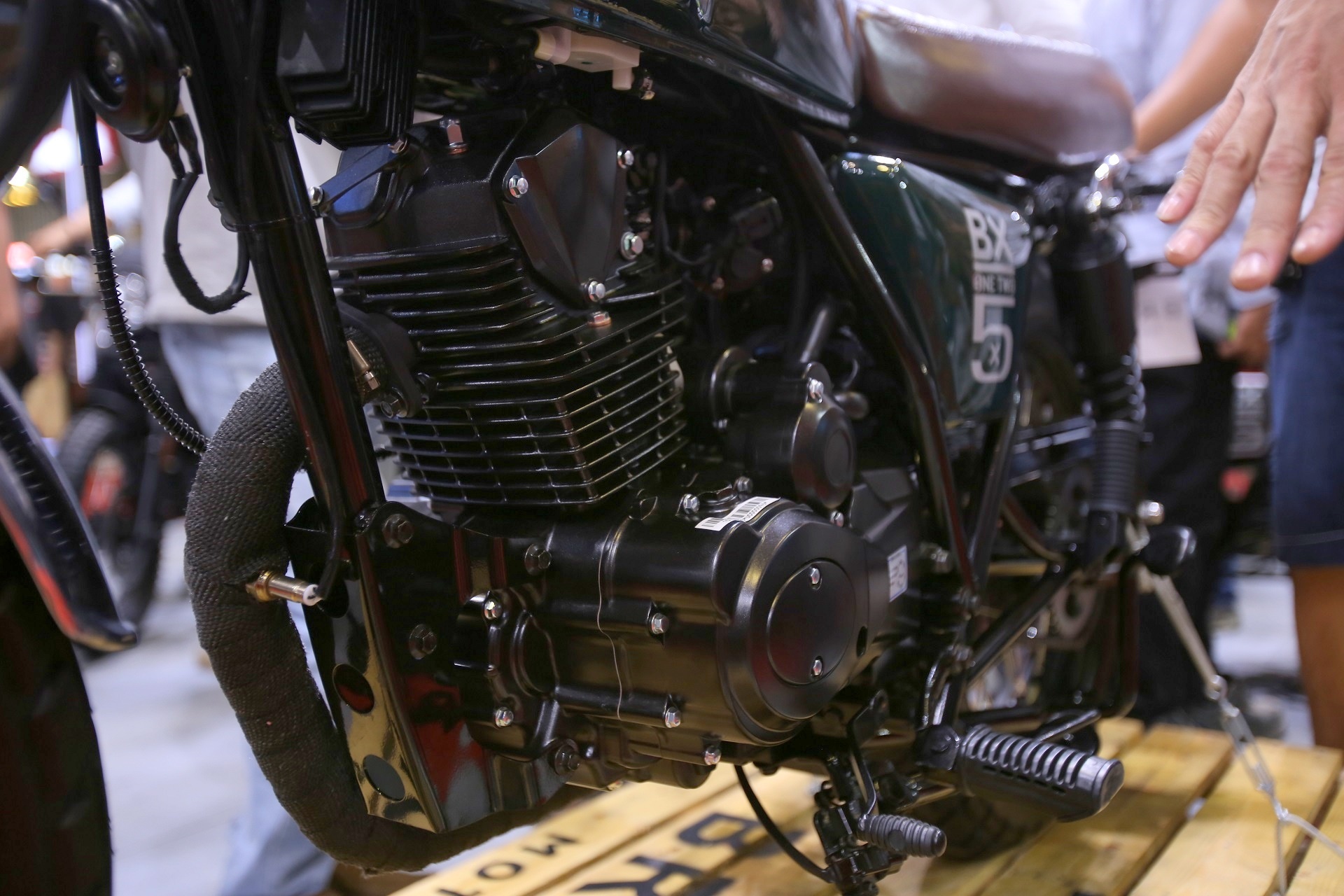 Brixton BX mau xe danh cho tin do Classic anh 2