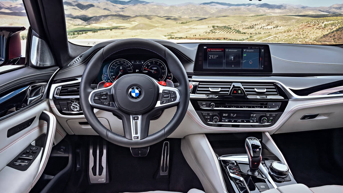 BMW M5 2018 cong suat 600 ma luc anh 7