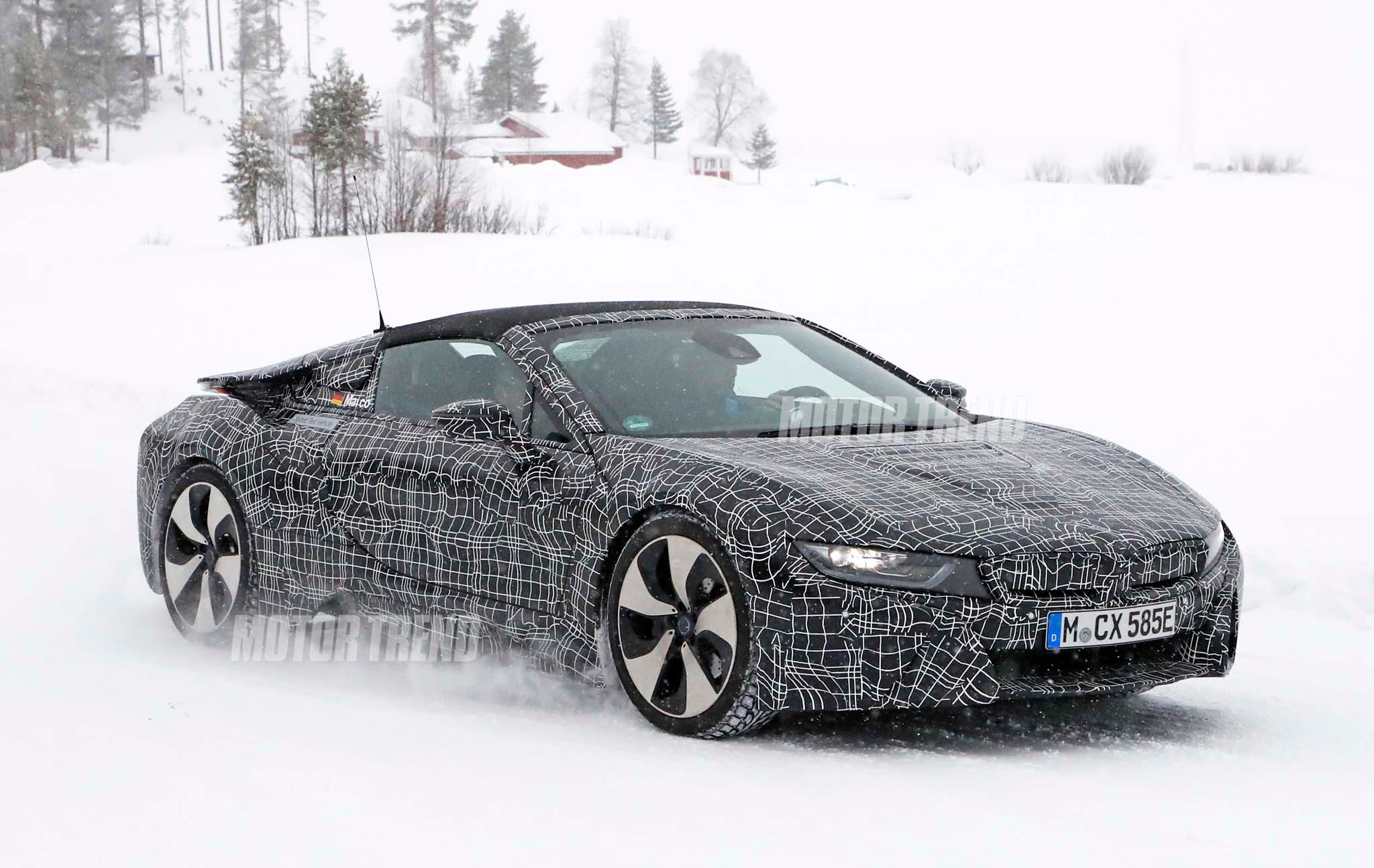 BMW i8 Roadster 2018 - sieu xe hybrid gia 'binh dan' hinh anh