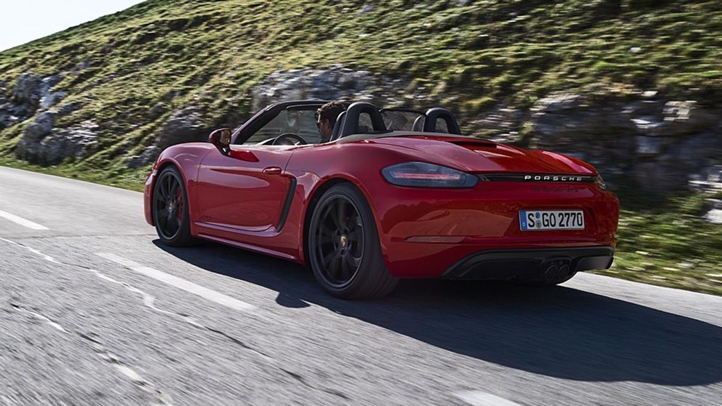 Porsche 718 Boxster va Cayman GTS duoc nang cap suc manh anh 4