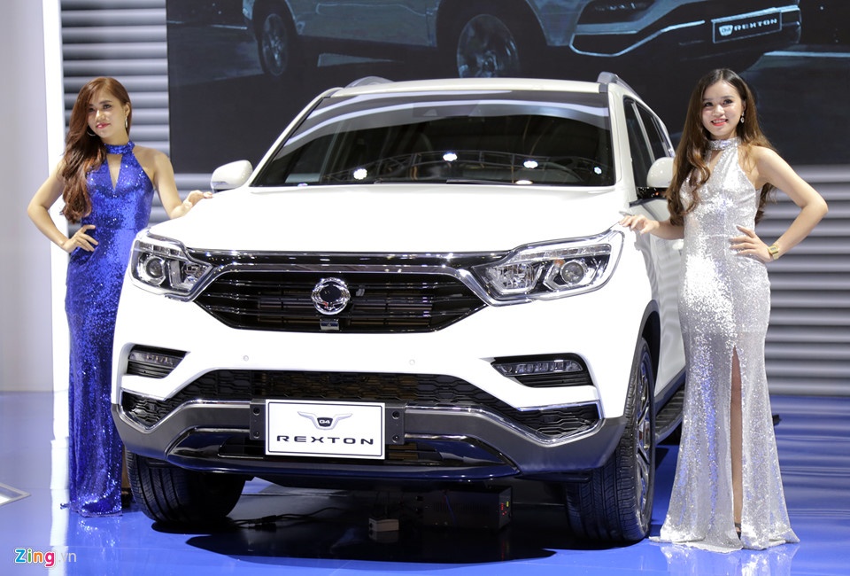 Ssang Yong G4 Rexton - doi thu moi cua Fortuner tai Viet Nam hinh anh
