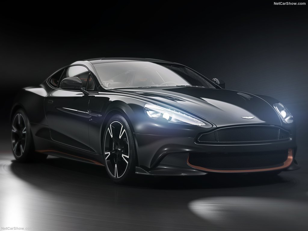 Lo dien xe the thao hang sang Aston Martin Vanquish S Ultimate hinh anh