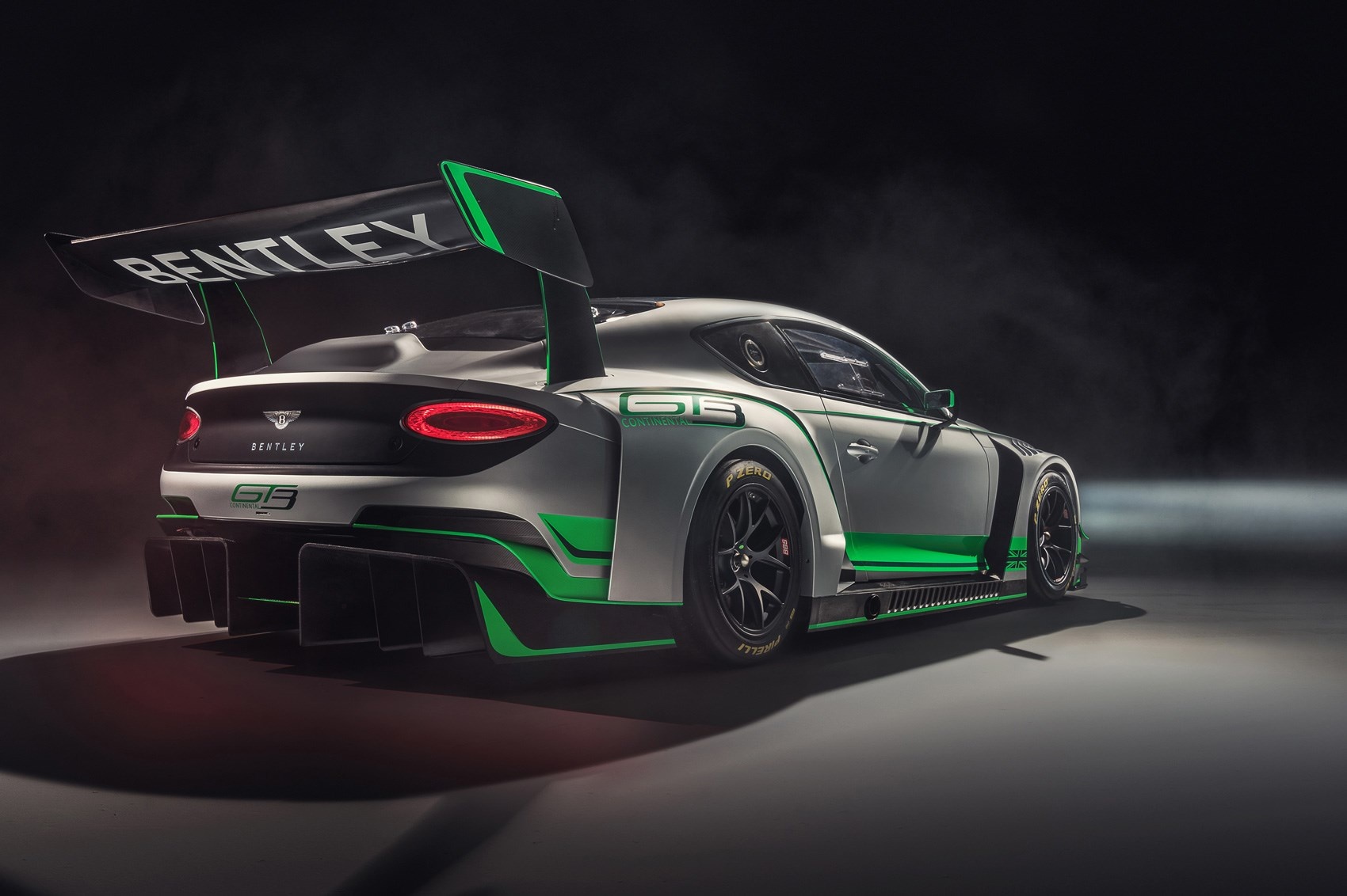 Chiêm ngưỡng Bentley Continental GT3 ảnh 5 Chiem nguong Bentley Continental GT3 anh 5