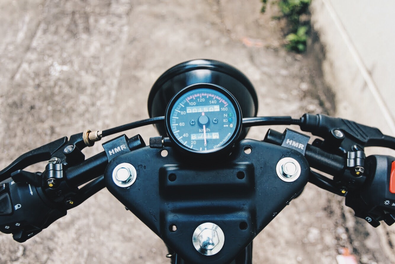 Suzuki GD110 do phong cach cafe racer anh 4