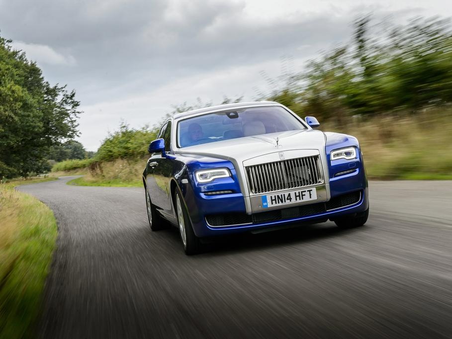 Gia dinh cuu Tong thong Zimbabwe,  Robert Mugabe la fan cuong Rolls-Royce anh 5