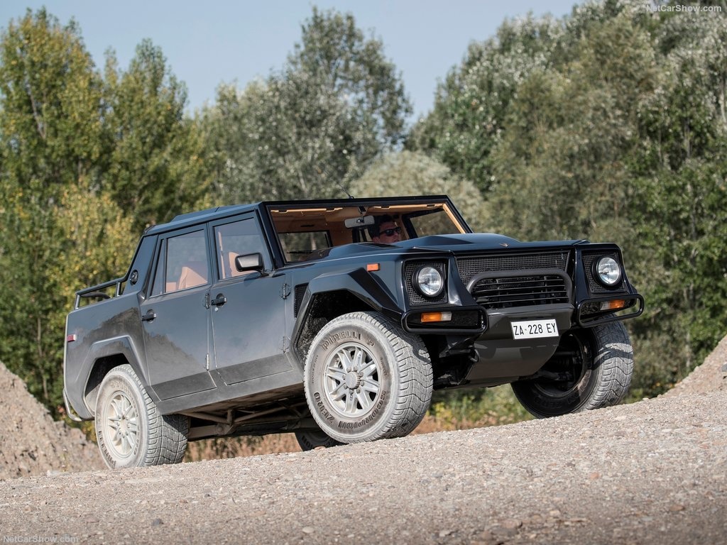 Xe dia hinh hang hiem Lamborghini LM 002 anh 11