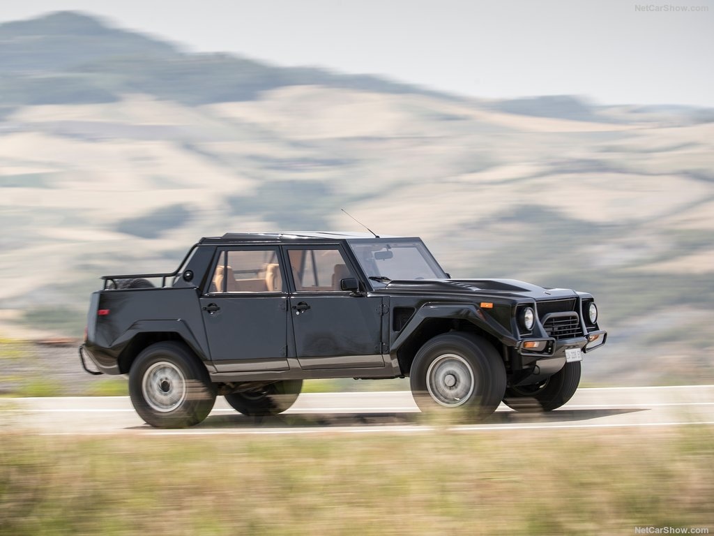 Xe dia hinh hang hiem Lamborghini LM 002 anh 8