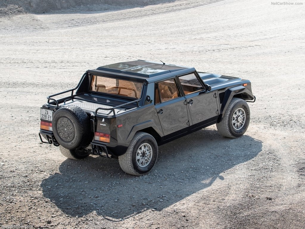 Xe dia hinh hang hiem Lamborghini LM 002 anh 3