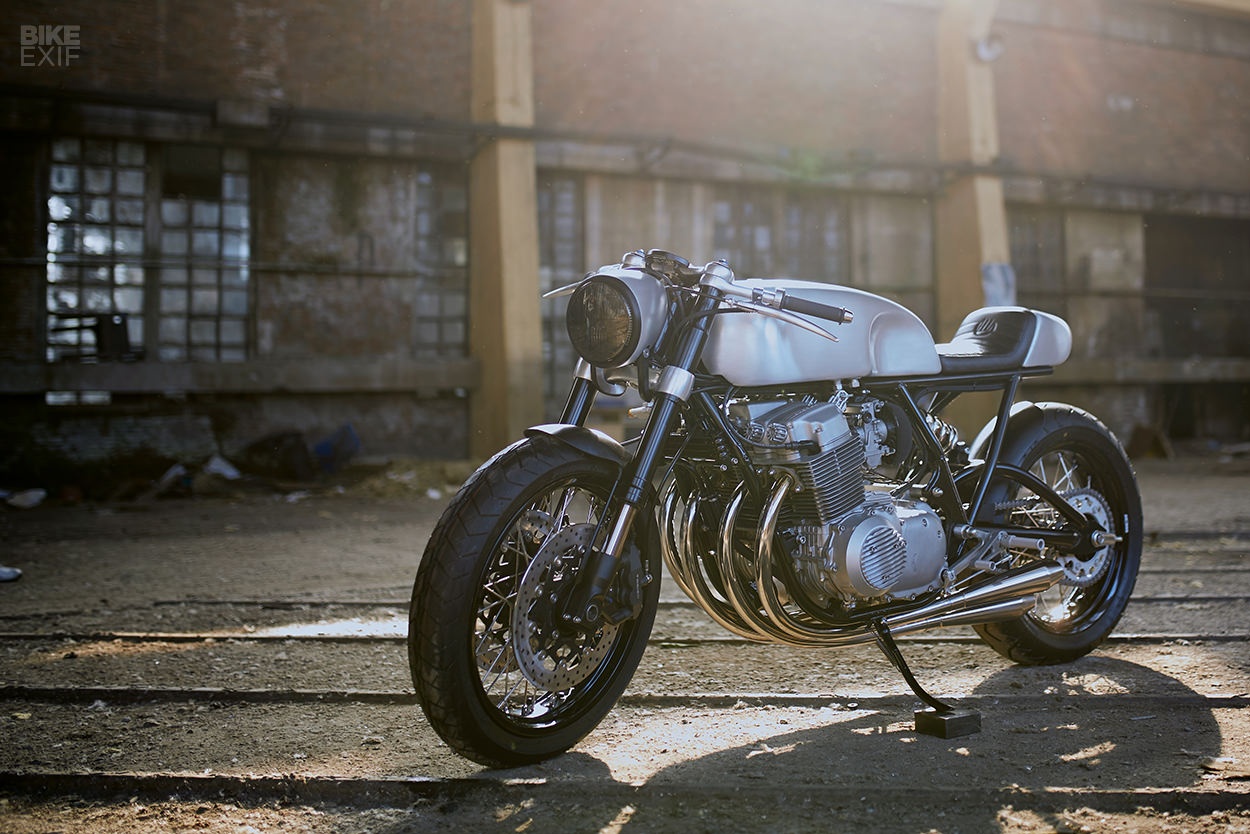 Ngua chien Honda CB750 do phong cach cafe racer anh 2