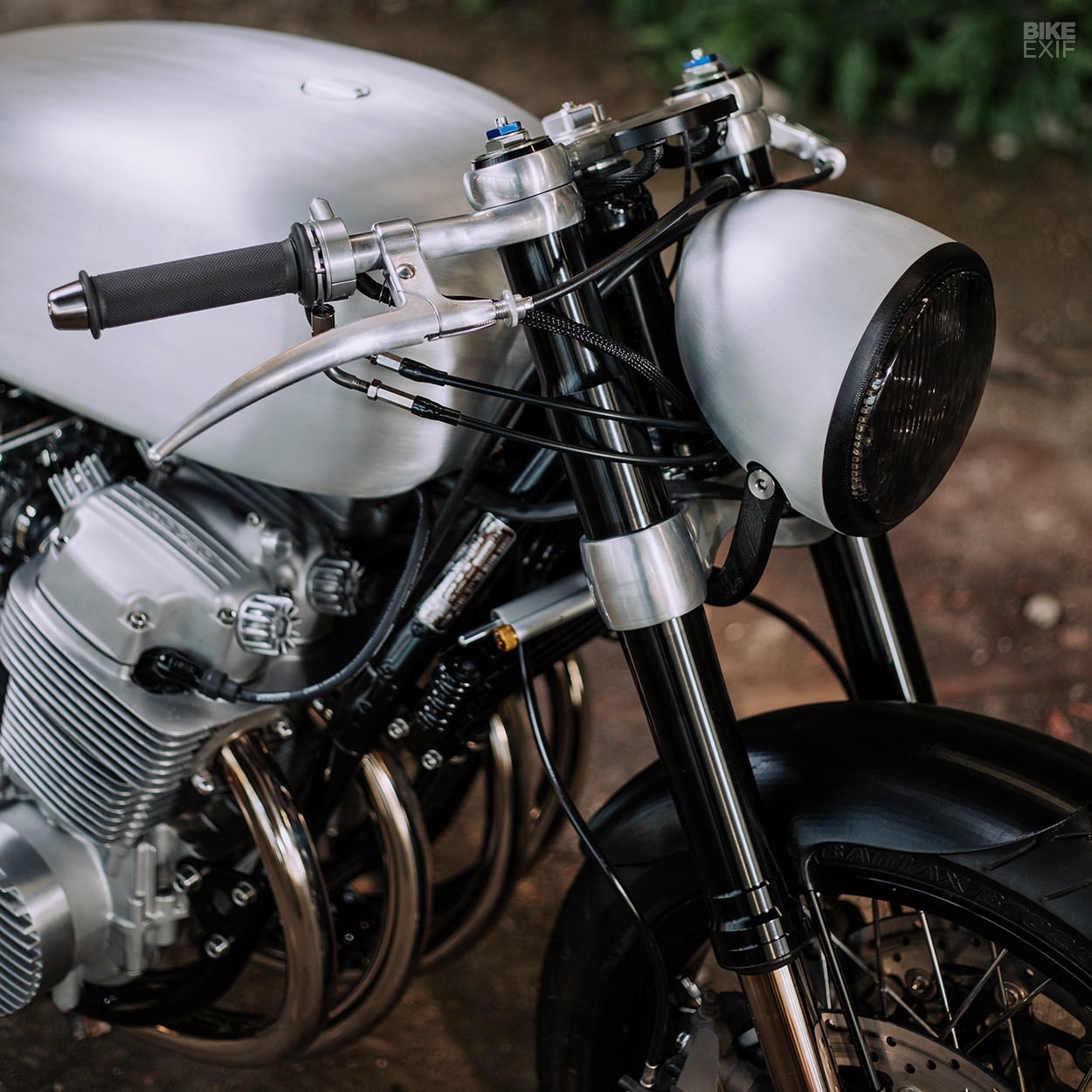 Ngua chien Honda CB750 do phong cach cafe racer anh 6