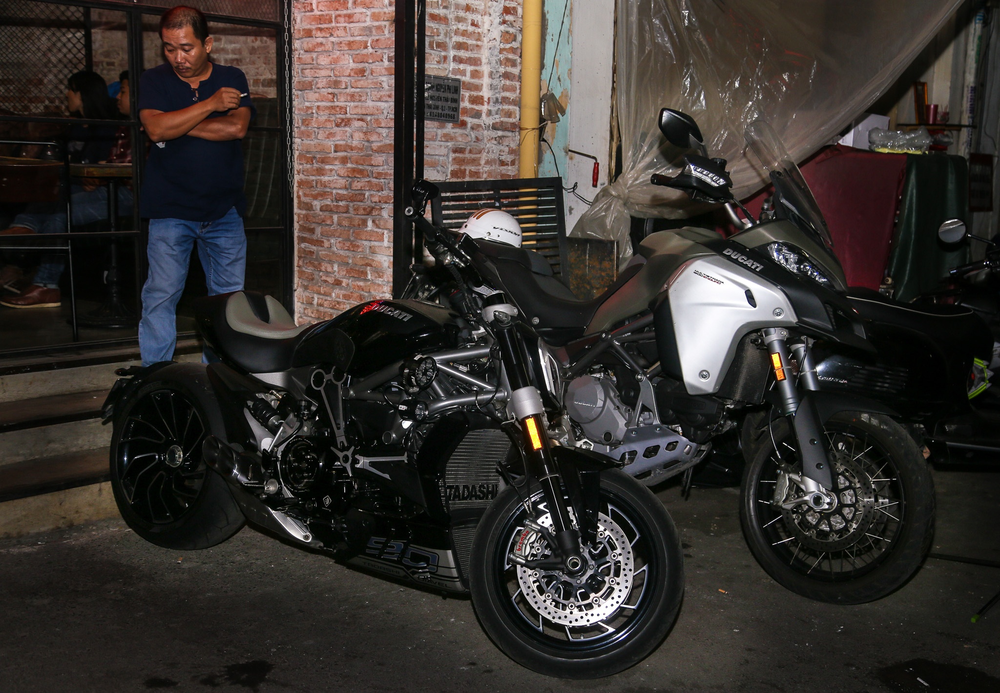 Dan moto khung quy tu tai trung tam Sai Gon trong ngay hoi giao luu anh 3