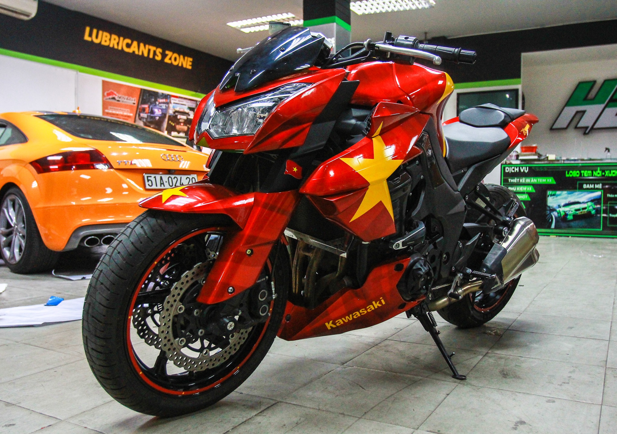 Dan xe do tem co vu tinh than U23 Viet Nam truoc tran chung ket anh 1