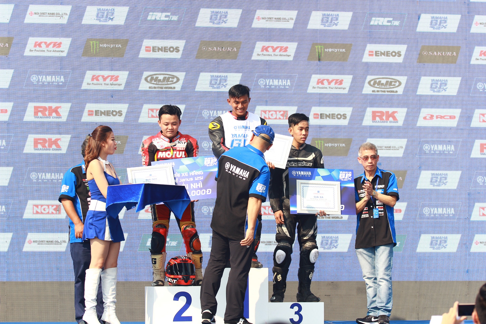 Giai dua xe duong nhua lan dau to chuc tai TP HCM anh 13