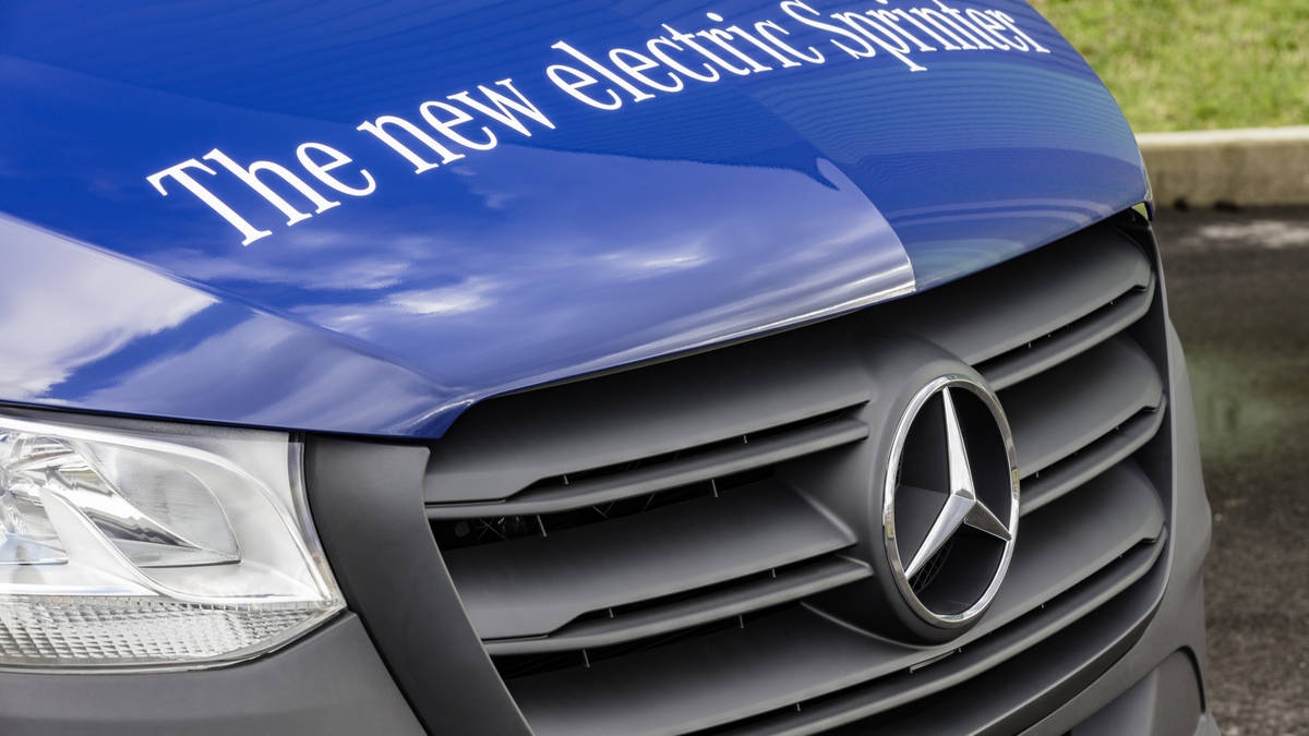 Mercedes ra mat phien ban Sprinter chay dien anh 4